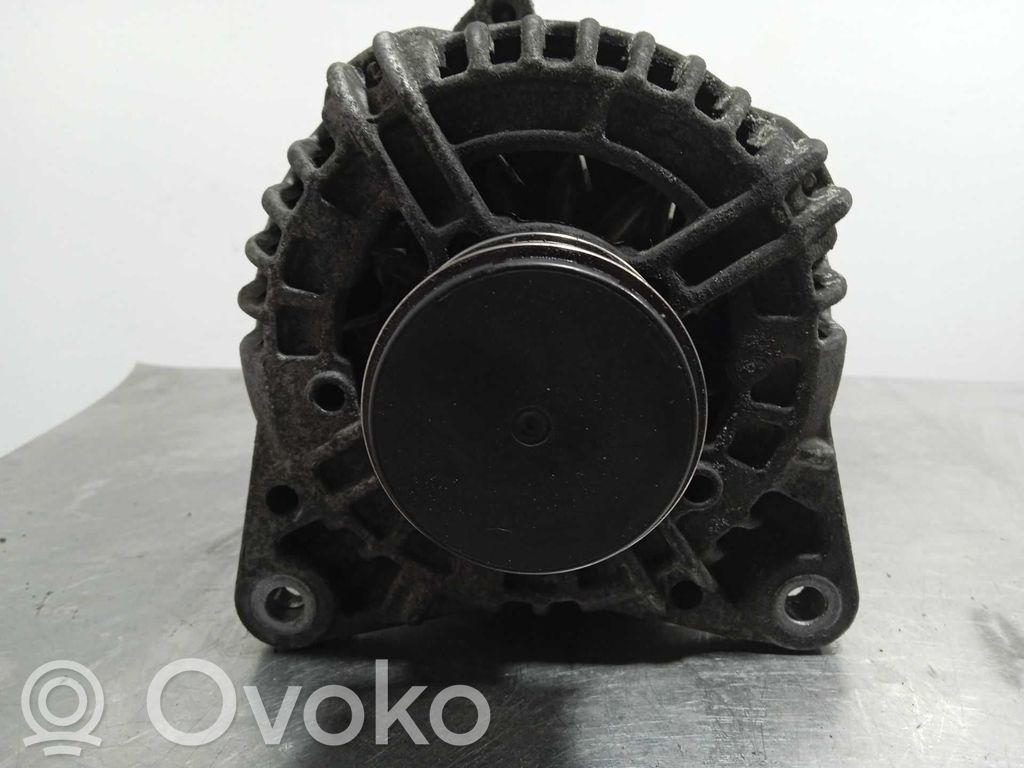 Nissan Qashqai Generatore/alternatore 