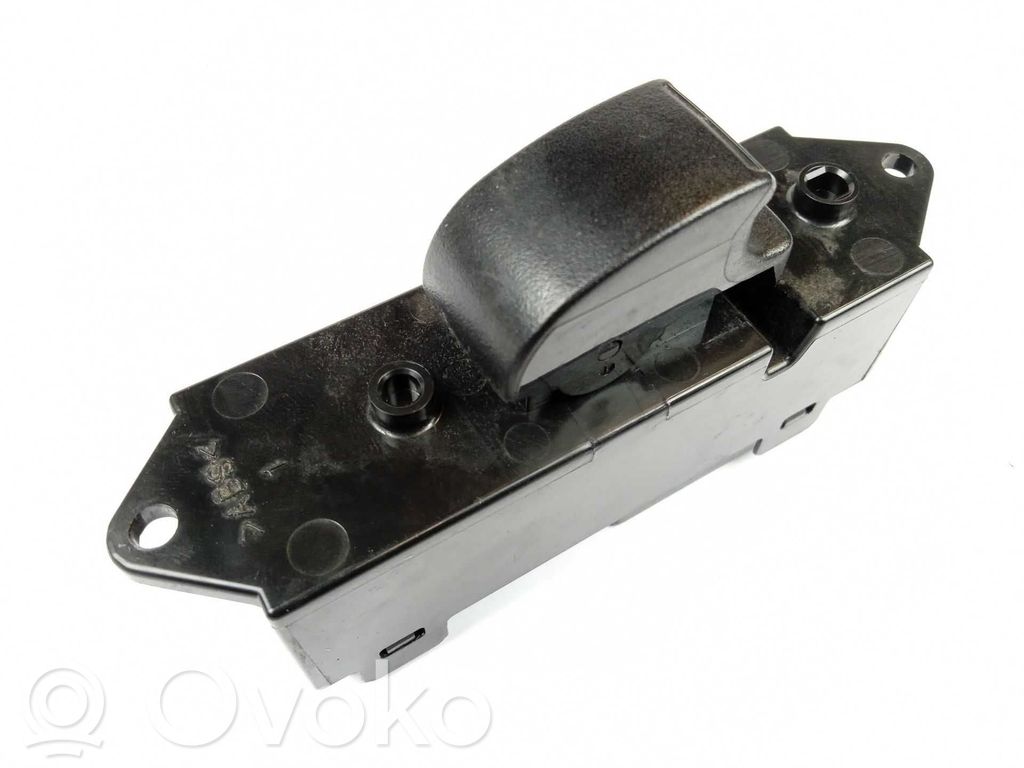 Przyciski szyb   8608A067