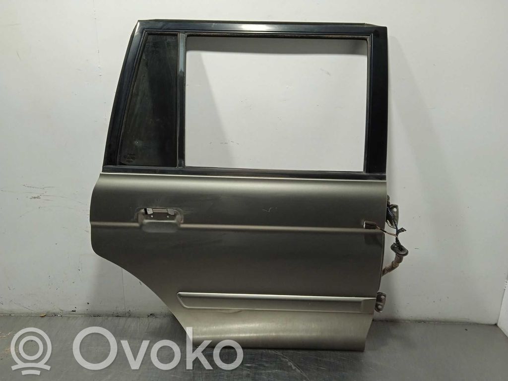 Mitsubishi Montero Puerta trasera 