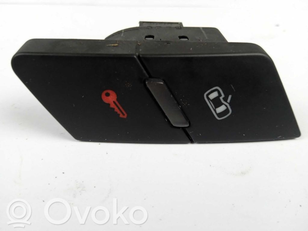 Audi A6 C7 Windscreen/window heater switch 
