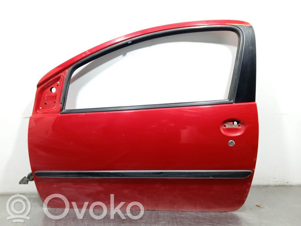 Дверь   9002W8