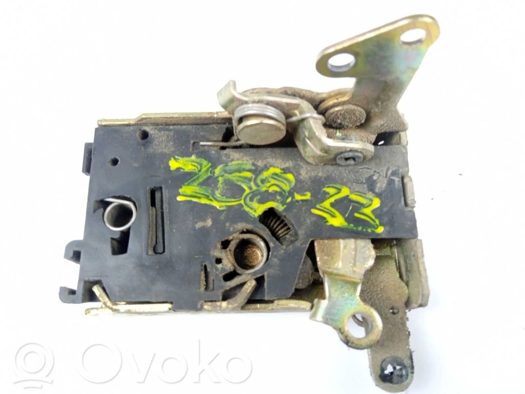 Etuoven lukko   913729