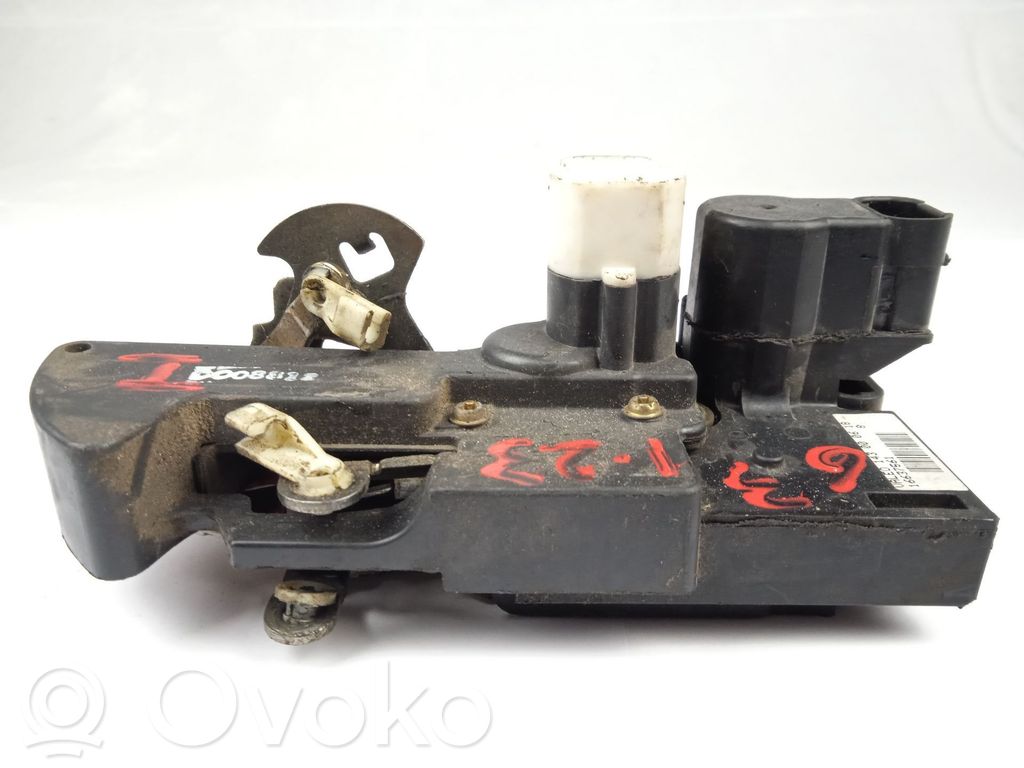 Front door lock   16637561