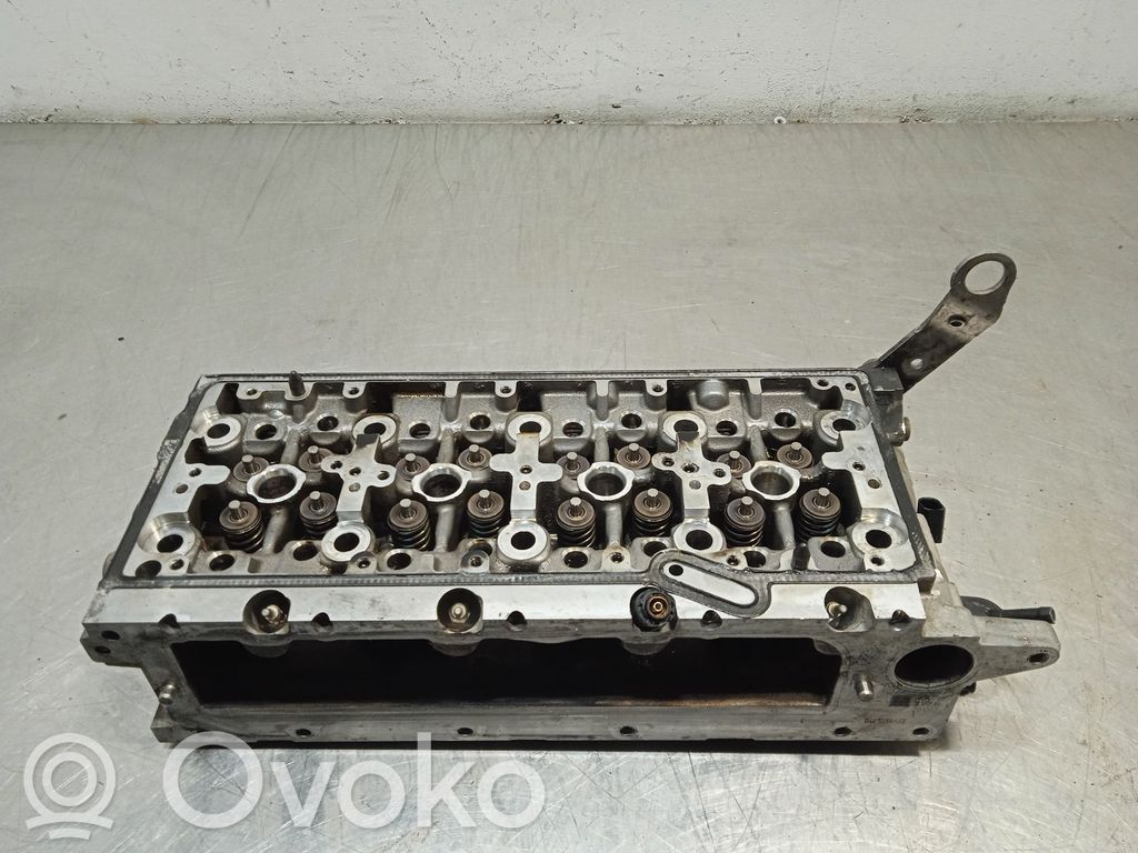 Volkswagen Caddy Chiulasă motor 