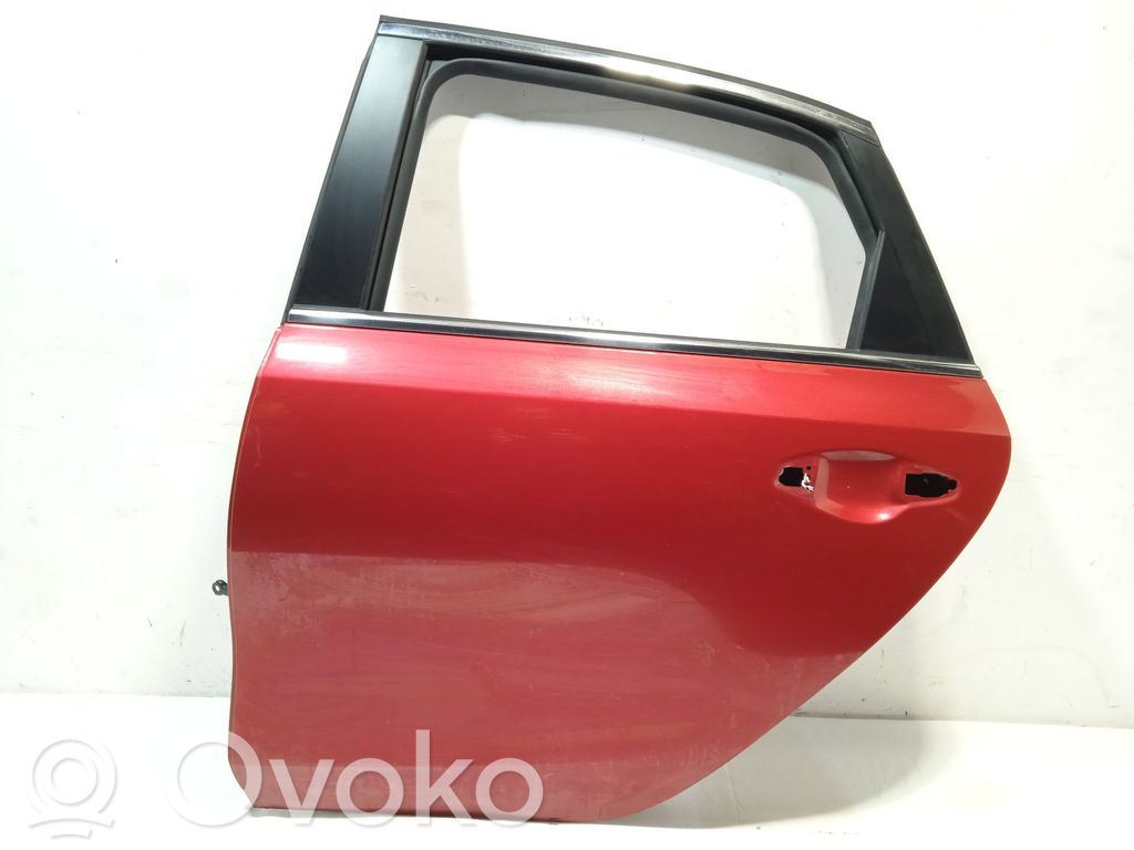 Puerta trasera   77003J7000