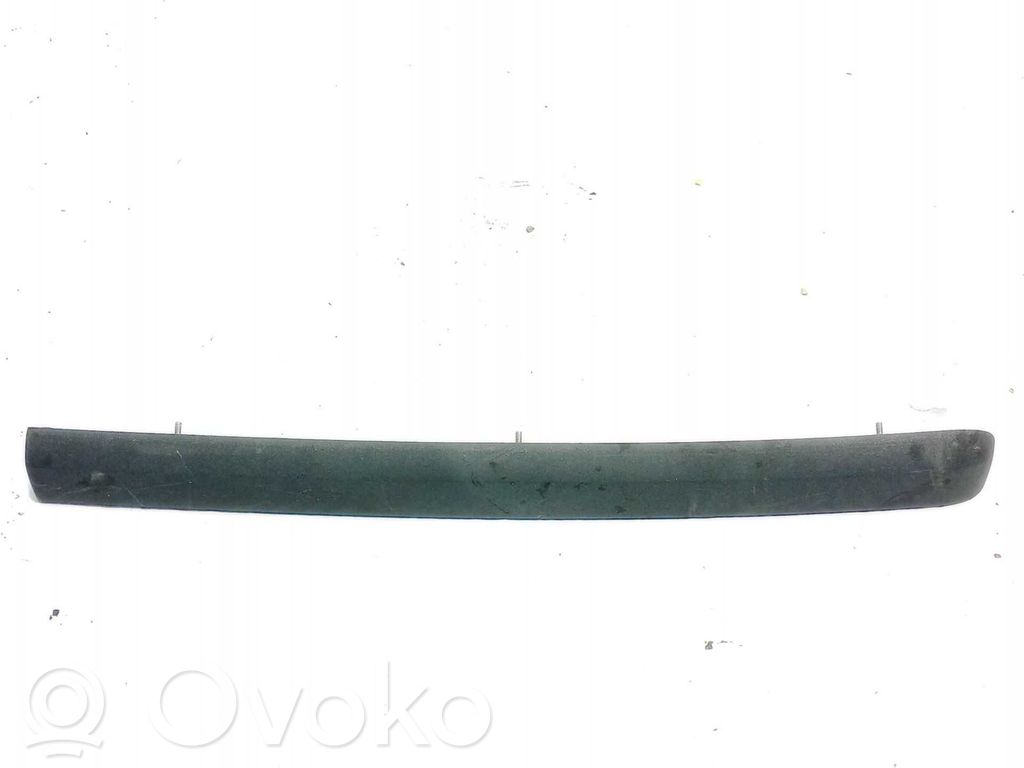 Moldura inferior