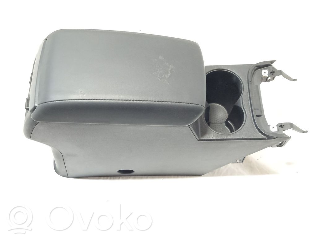 Armrest   575683243