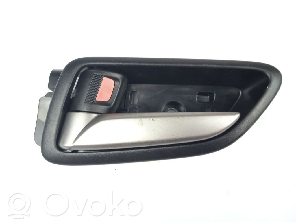 Mazda 2 Manecilla interna puerta delantera 