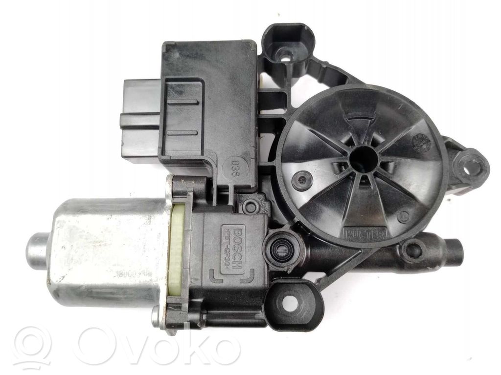 Motor macara geam ușă spate   5Q0959812E