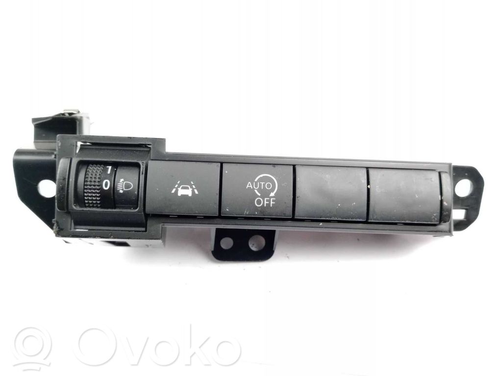 Nissan Qashqai J12 Comutator încălzire parbriz/lunetă