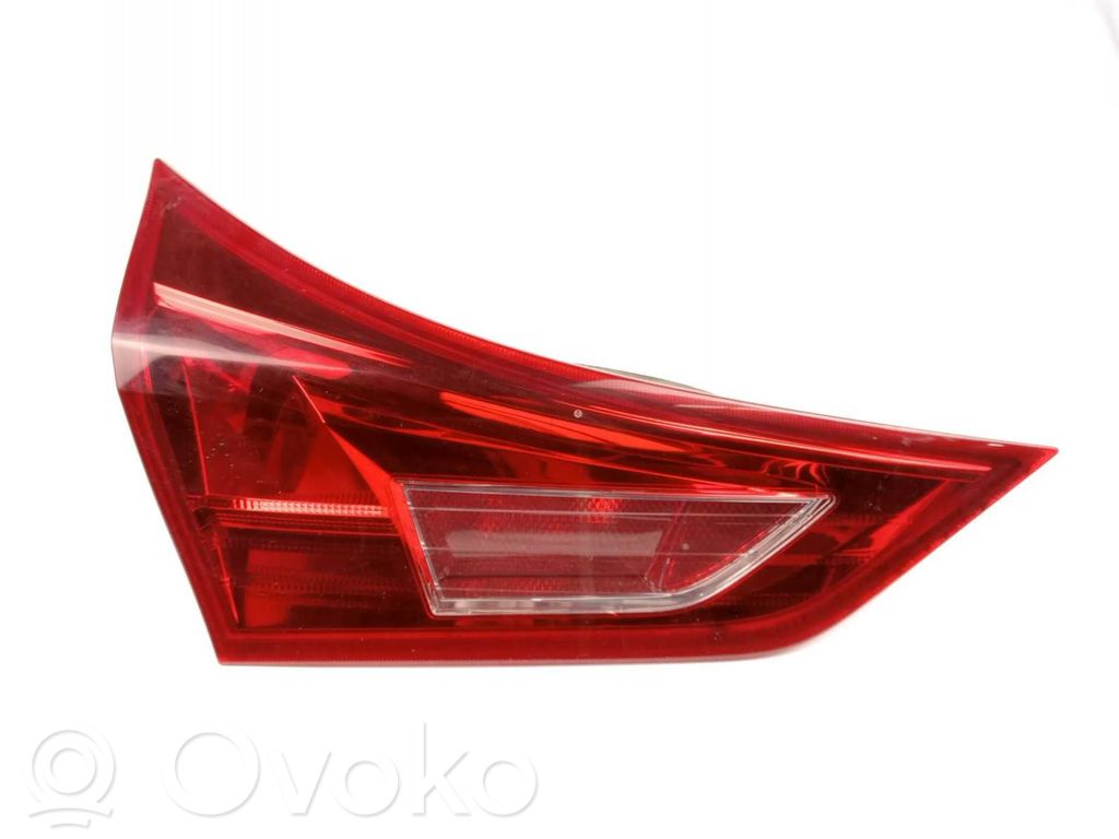Toyota Auris E180 Luci posteriori