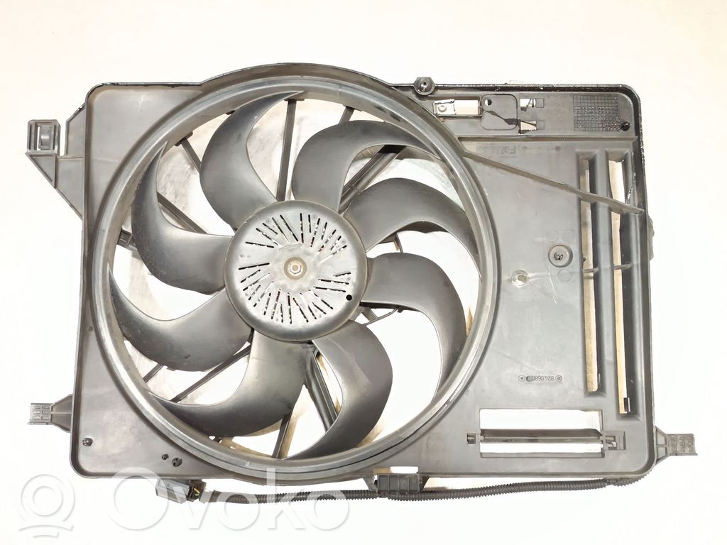 Elektrinis radiatorių ventiliatorius   CV618C607VB