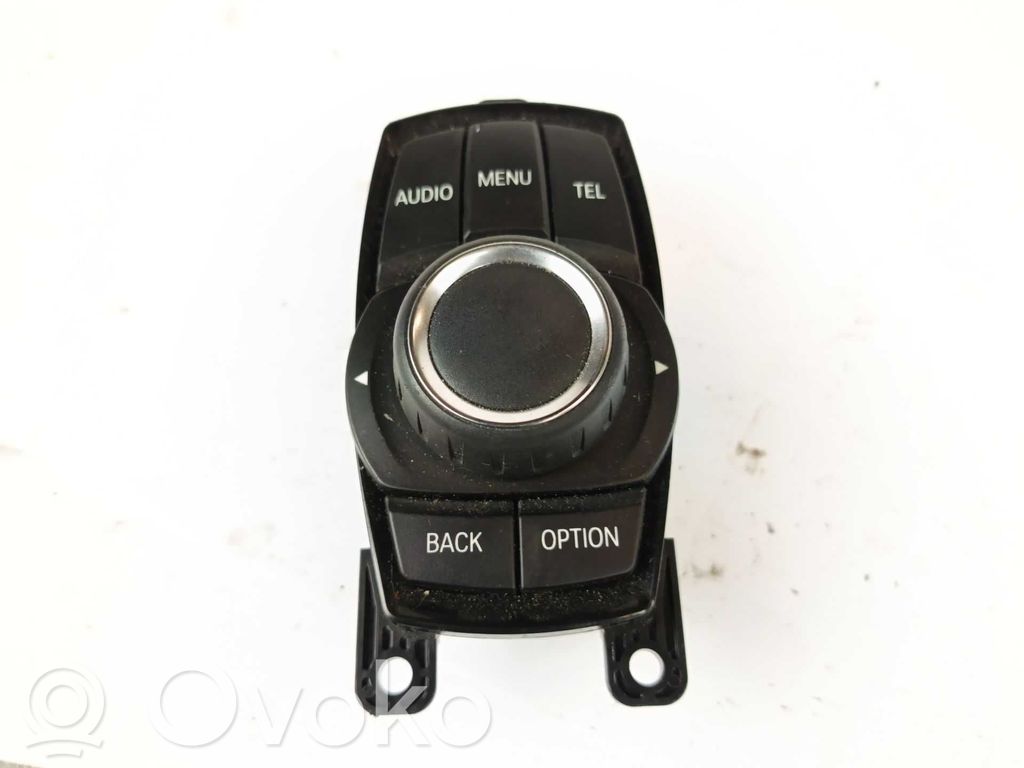 Comutator/buton multifuncțional   9261704