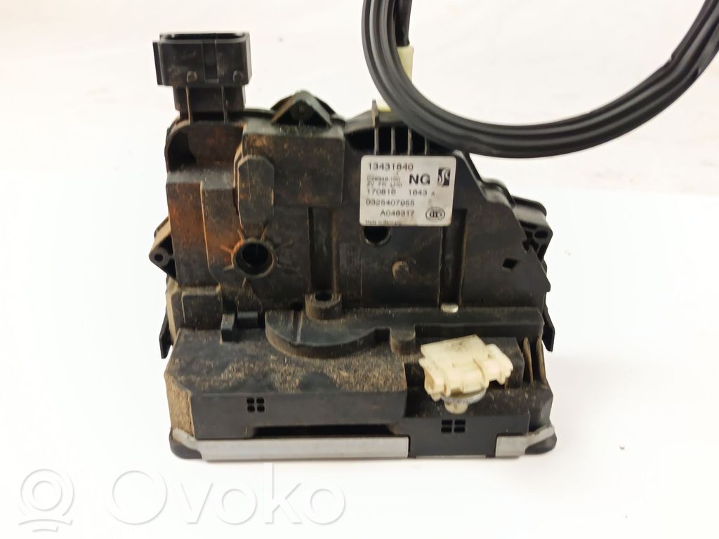 Front door lock   13431840