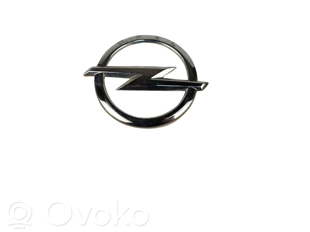 Opel Astra J Takaoven ulkokahva