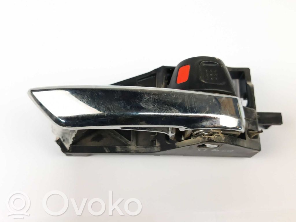 Suzuki Vitara (LY) Manecilla interna puerta delantera