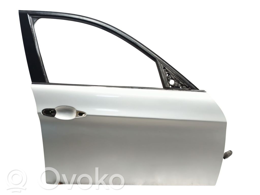 Front door   41515A2A386