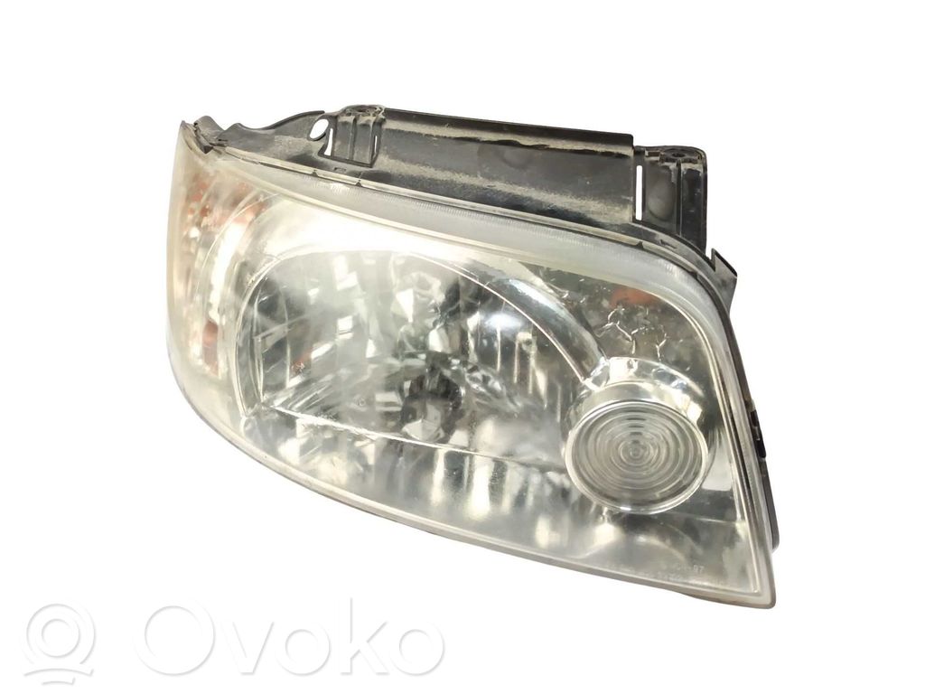 Hyundai Matrix Faro/fanale