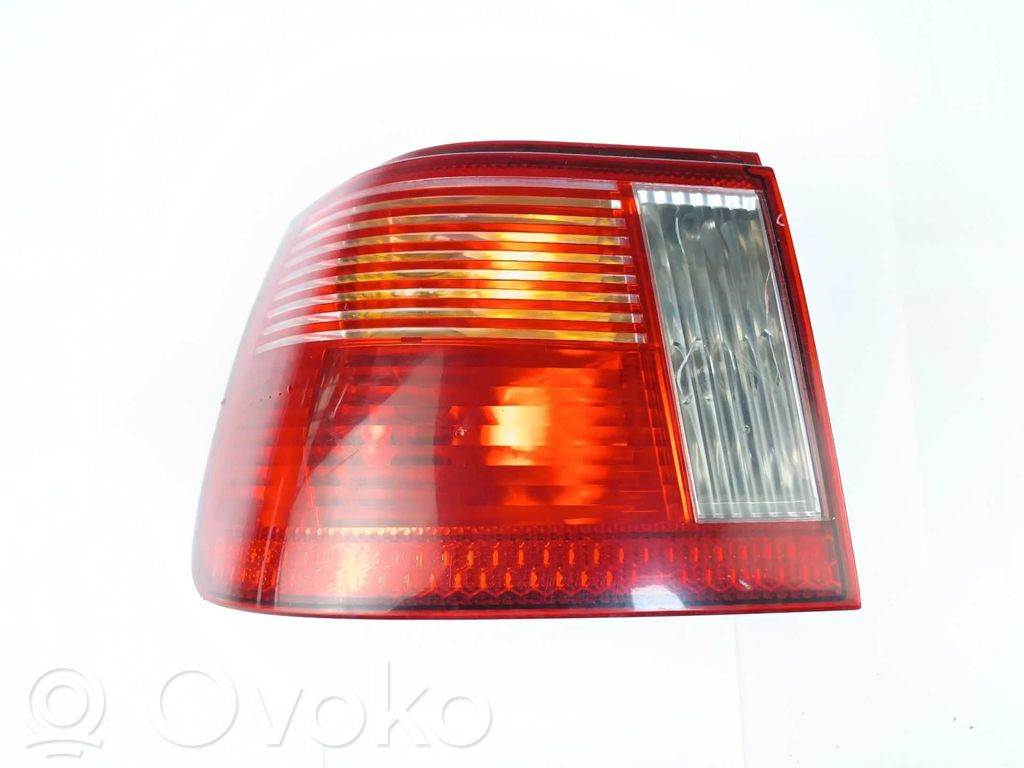 Lampa tylna