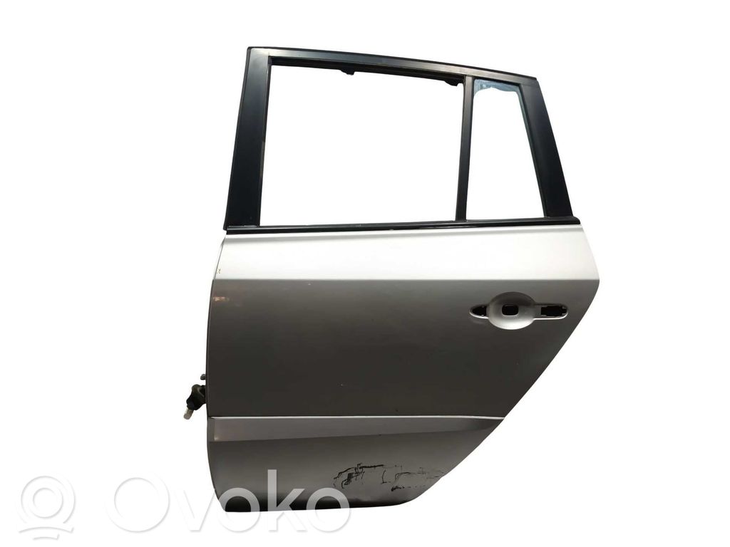 Puerta trasera   821010028R
