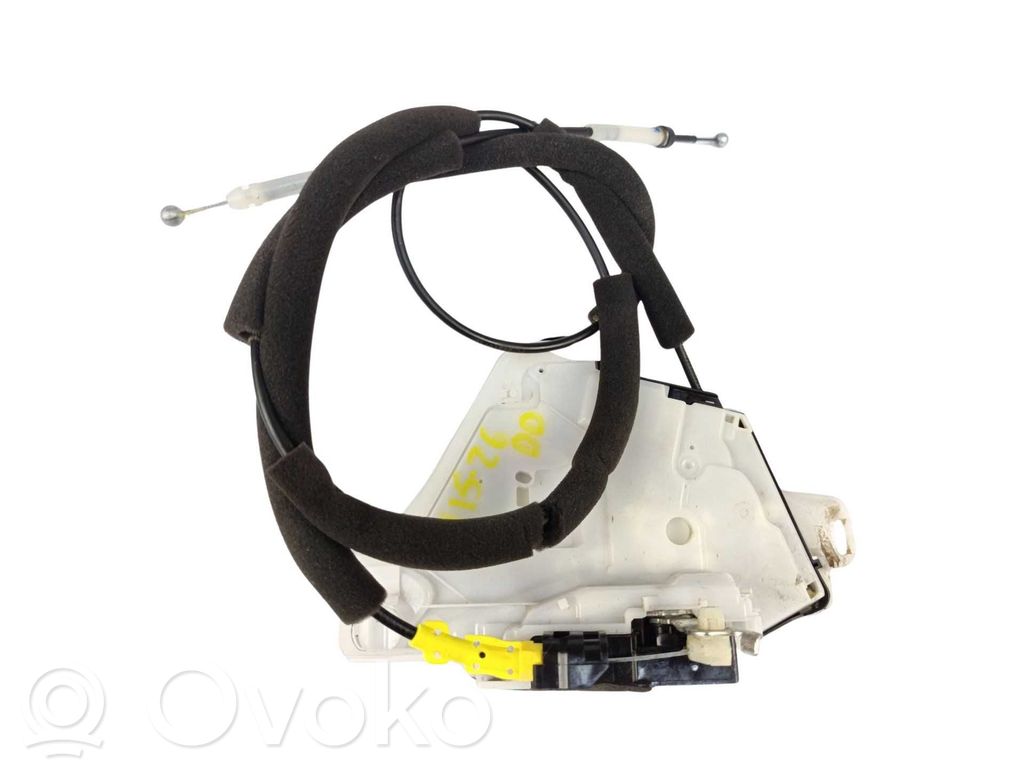 Nissan Juke II F16 Serratura portiera anteriore 