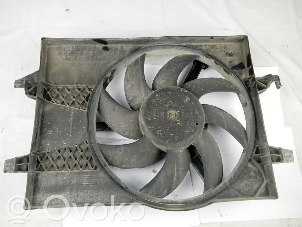 Ford Fiesta Ventilator electric răcire radiator