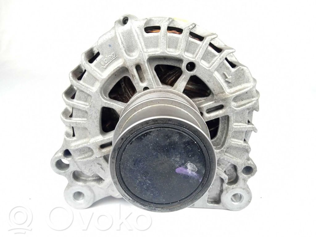 Alternador   05E903026C