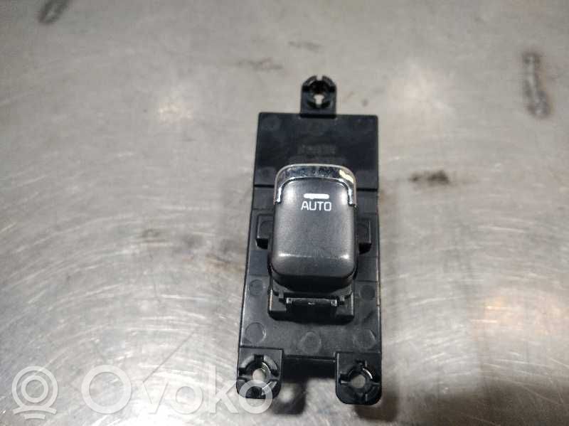 KIA Ceed Przyciski szyb