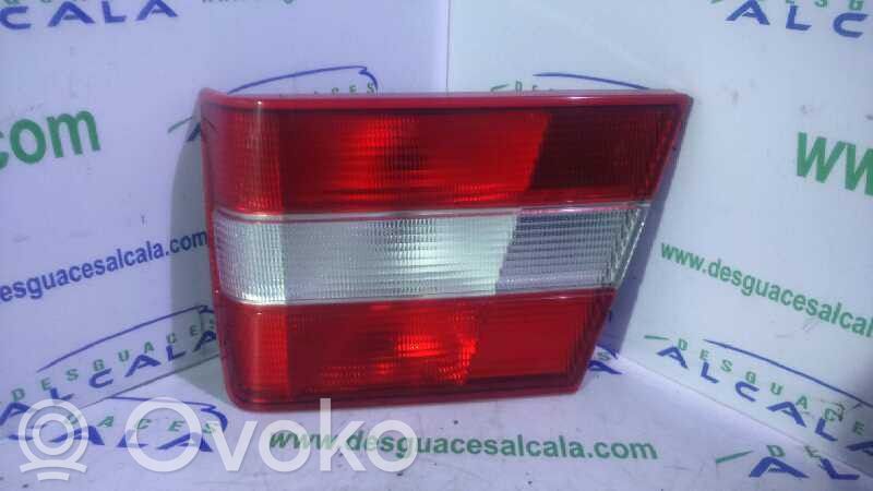 Volvo 940 Lampă spate în caroserie 
