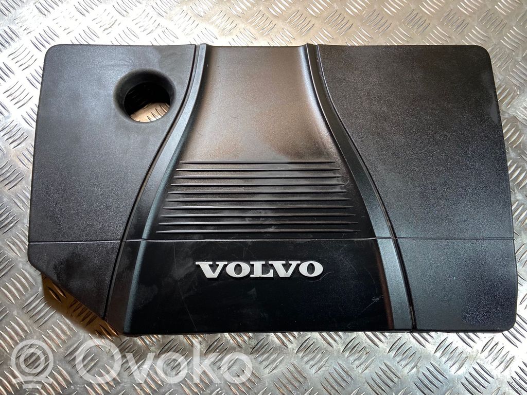 Volvo V50 Osłona górna silnika 