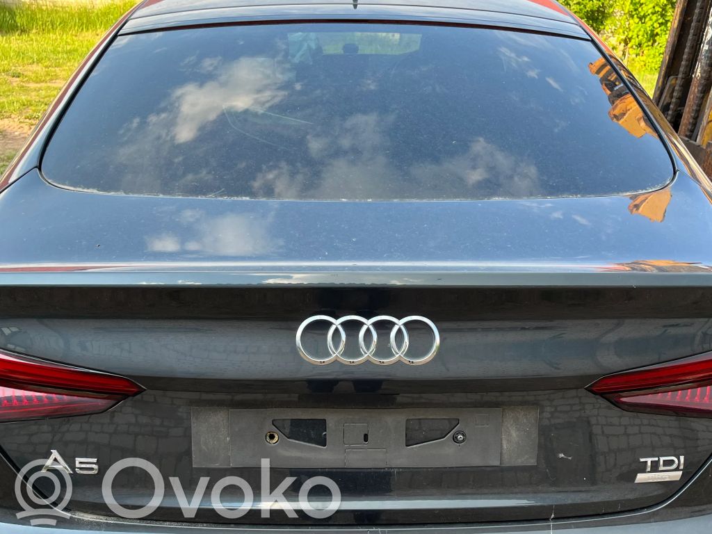 Tailgate/trunk/boot lid