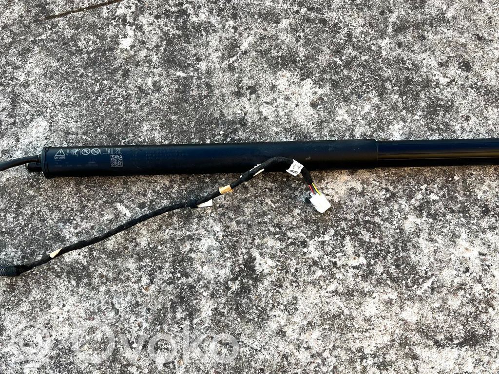 Jeep Avenger Tailgate strut 