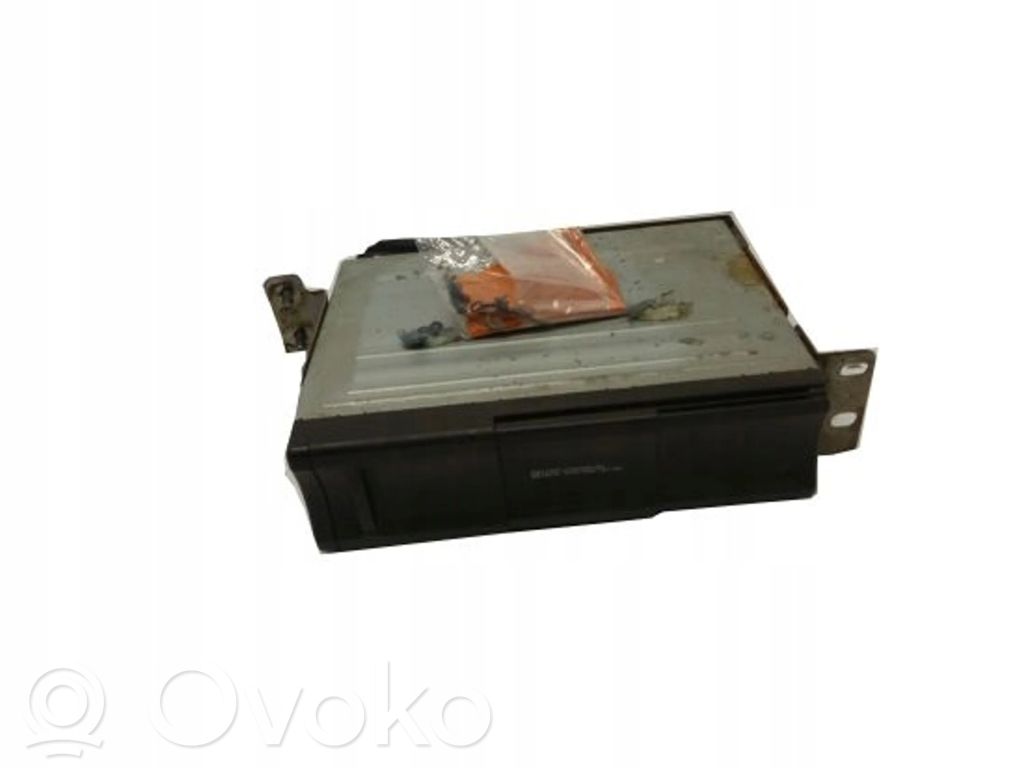 Nissan Primera CD/DVD keitiklis 