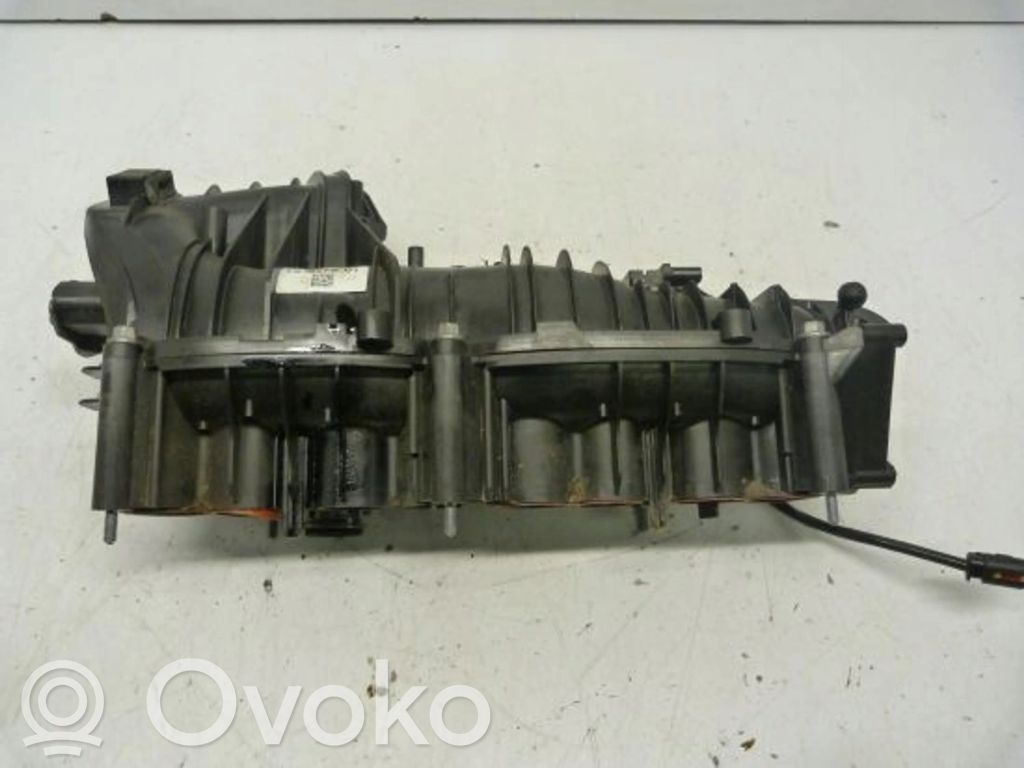 BMW 3 E90 E91 Intake manifold 