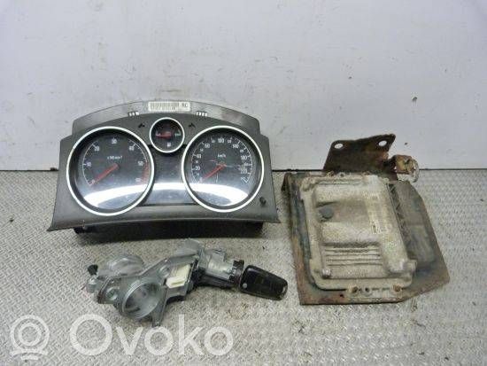 Opel Astra H Engine control unit/module ECU 