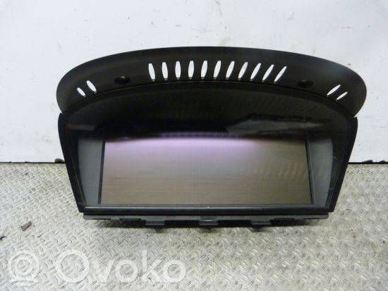BMW 3 E90 E91 Windshield washer fluid reservoir/tank 