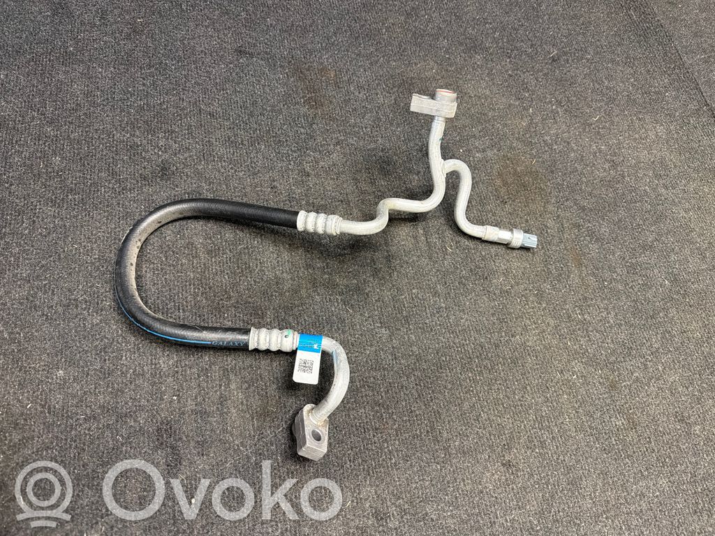 Ford Escape IV Air conditioning (A/C) pipe/hose 