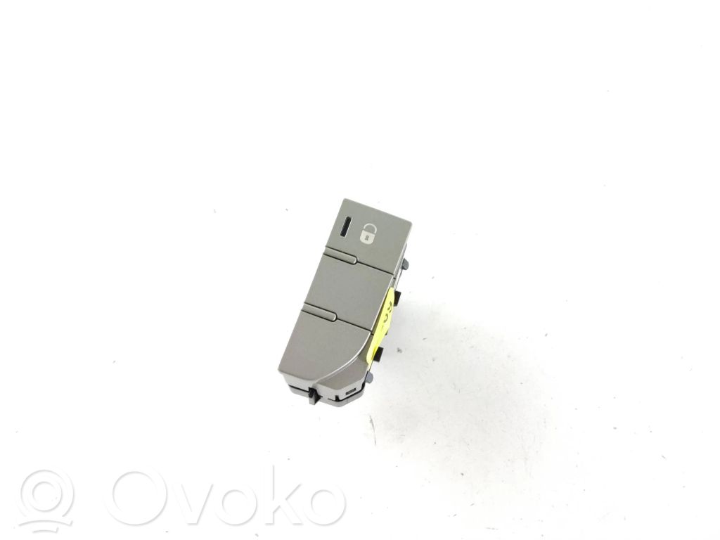 Citroen C5 Central locking switch button 