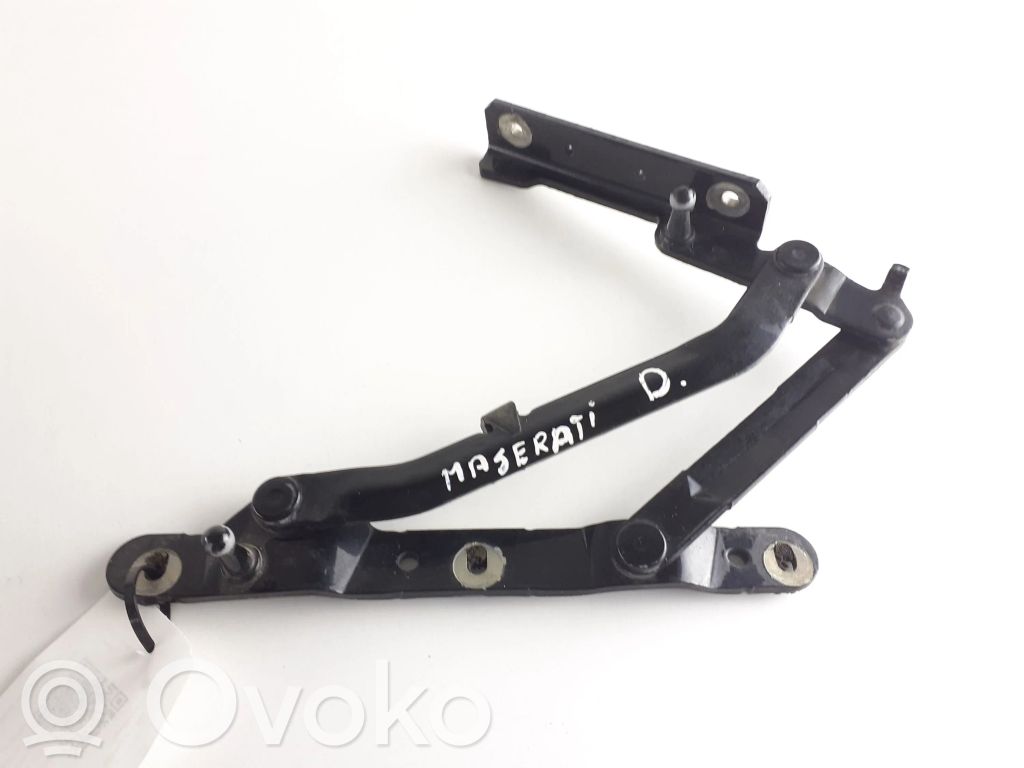 Maserati Quattroporte Tailgate/trunk/boot hinge 