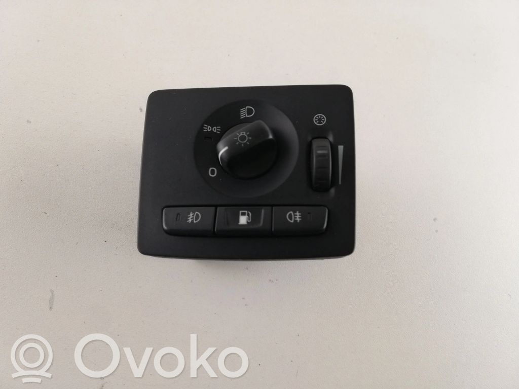Volvo V50 Light switch 