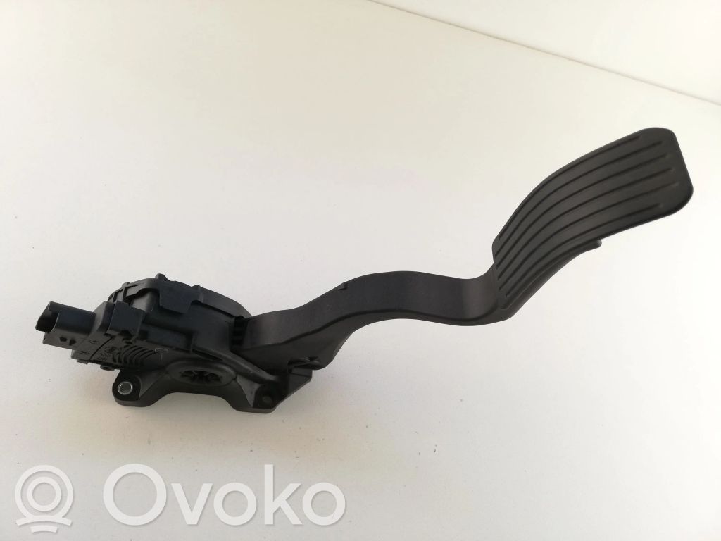 Peugeot 308 Accelerator throttle pedal 
