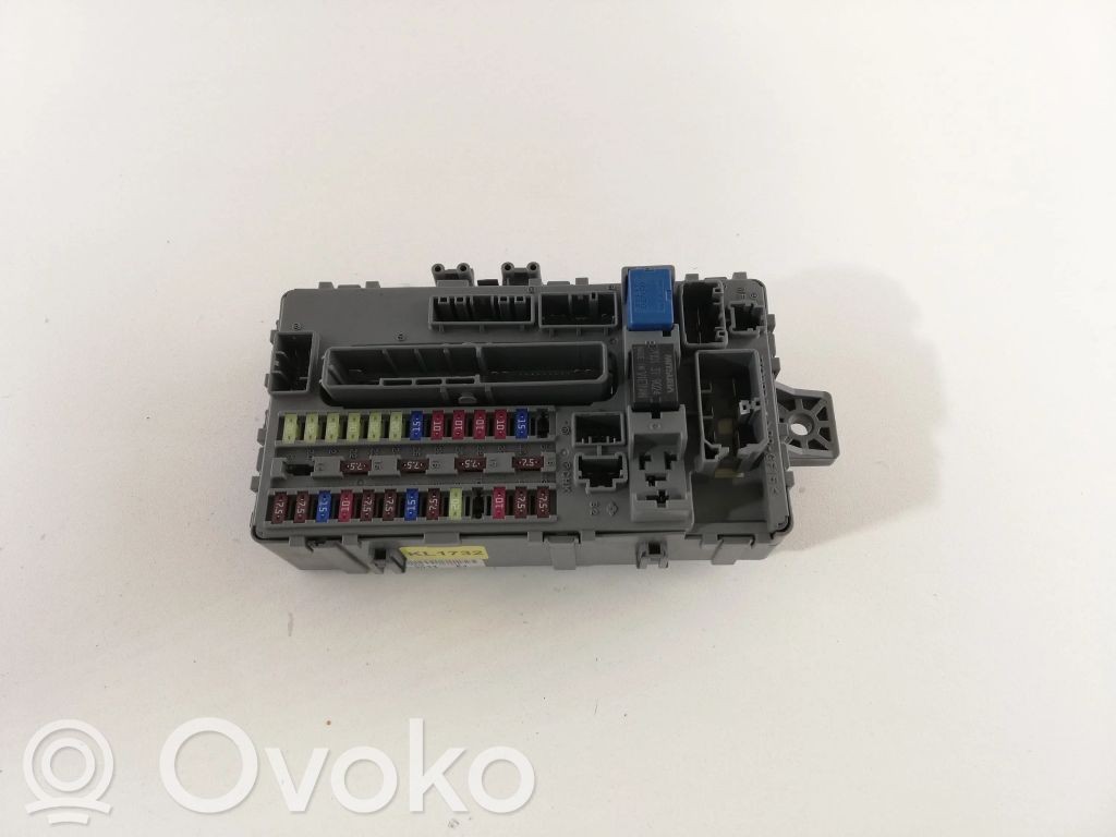 Ramka / Moduł bezpieczników   EJD10IHIS,KL1732,081205,081205TL0S011EJ,TL0S011EJ