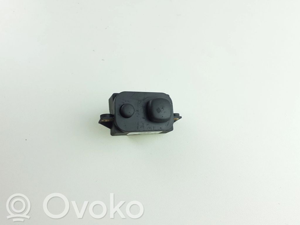 Audi A8 S8 D2 4D Wing mirror switch 