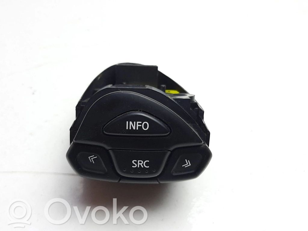 Nissan Almera N16 Interruptores/botones de la columna de dirección 