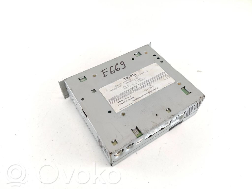 Lexus RX 300 Radio/CD/DVD/GPS head unit 