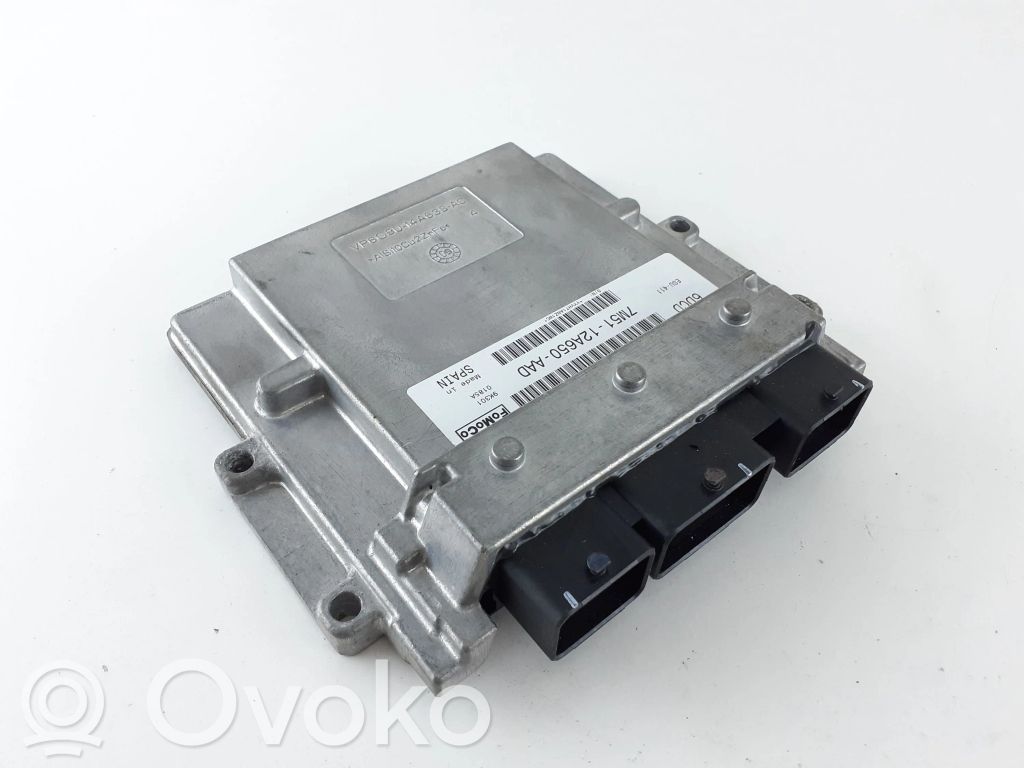 Ford Focus Engine control unit/module 