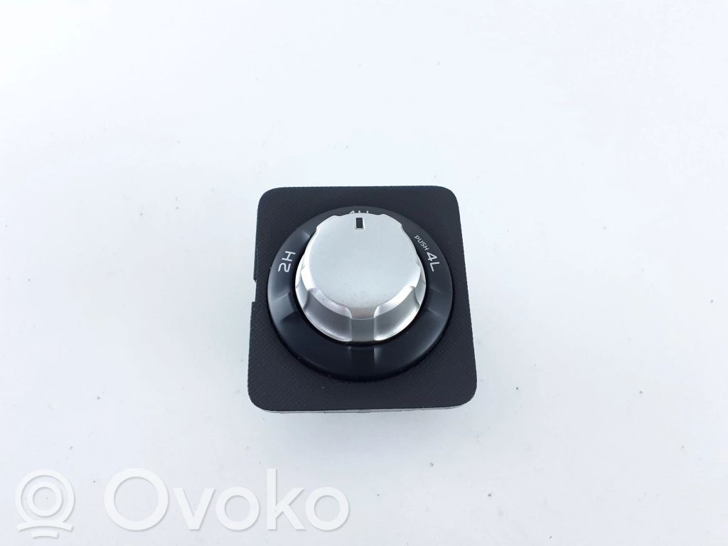 Differential lock switch