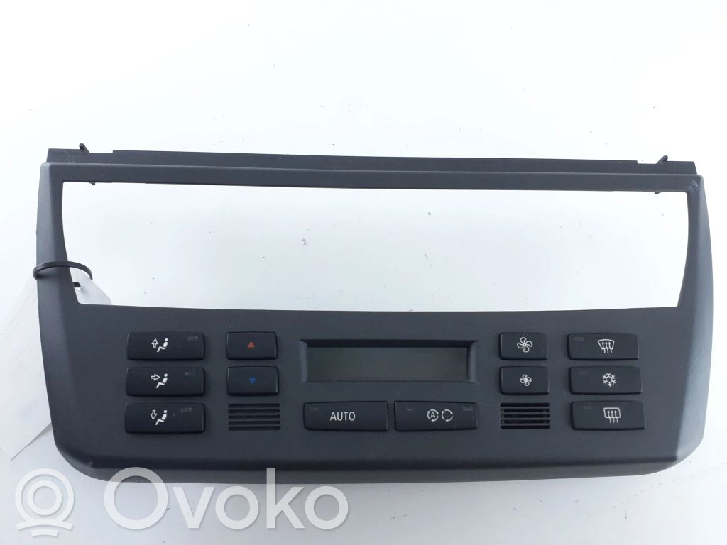Climate control unit   3413866
