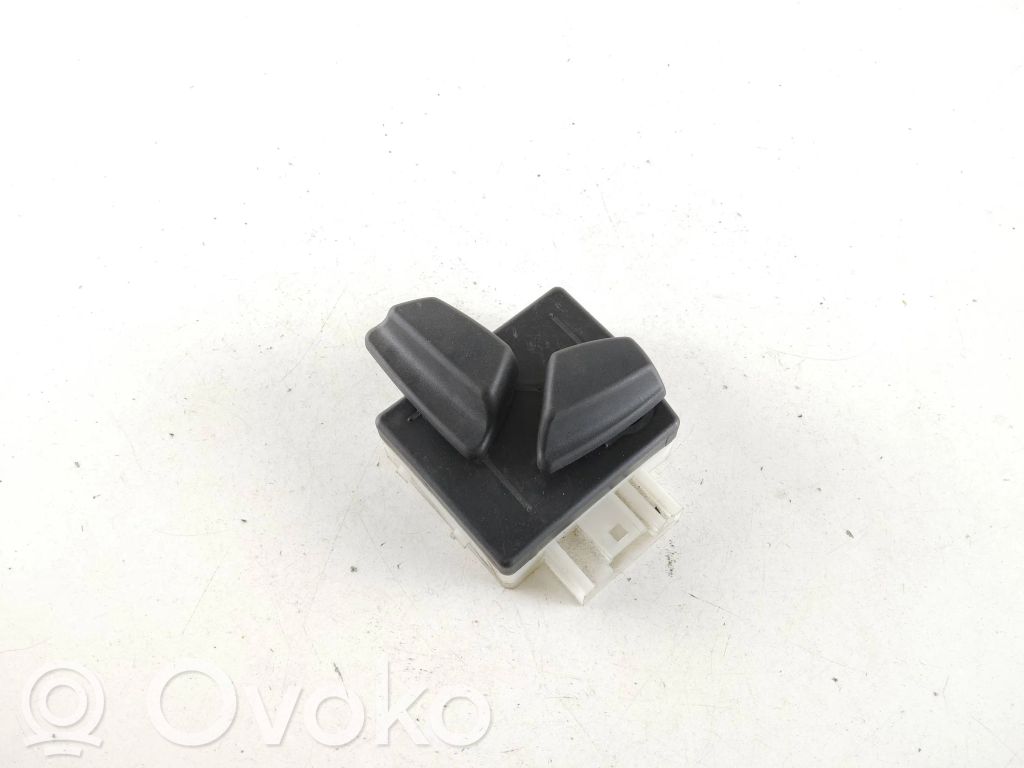 BMW 5 E60 E61 Przyciski sterowania fotela 
