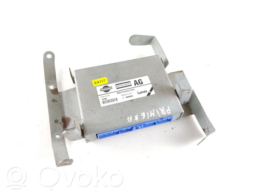 Nissan Primera Engine control unit/module 